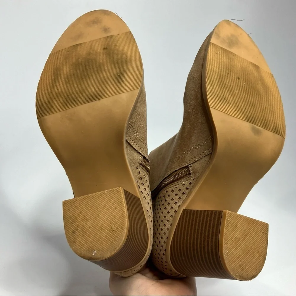 Torrid natural perforated stacked bootie‎ size 9.5